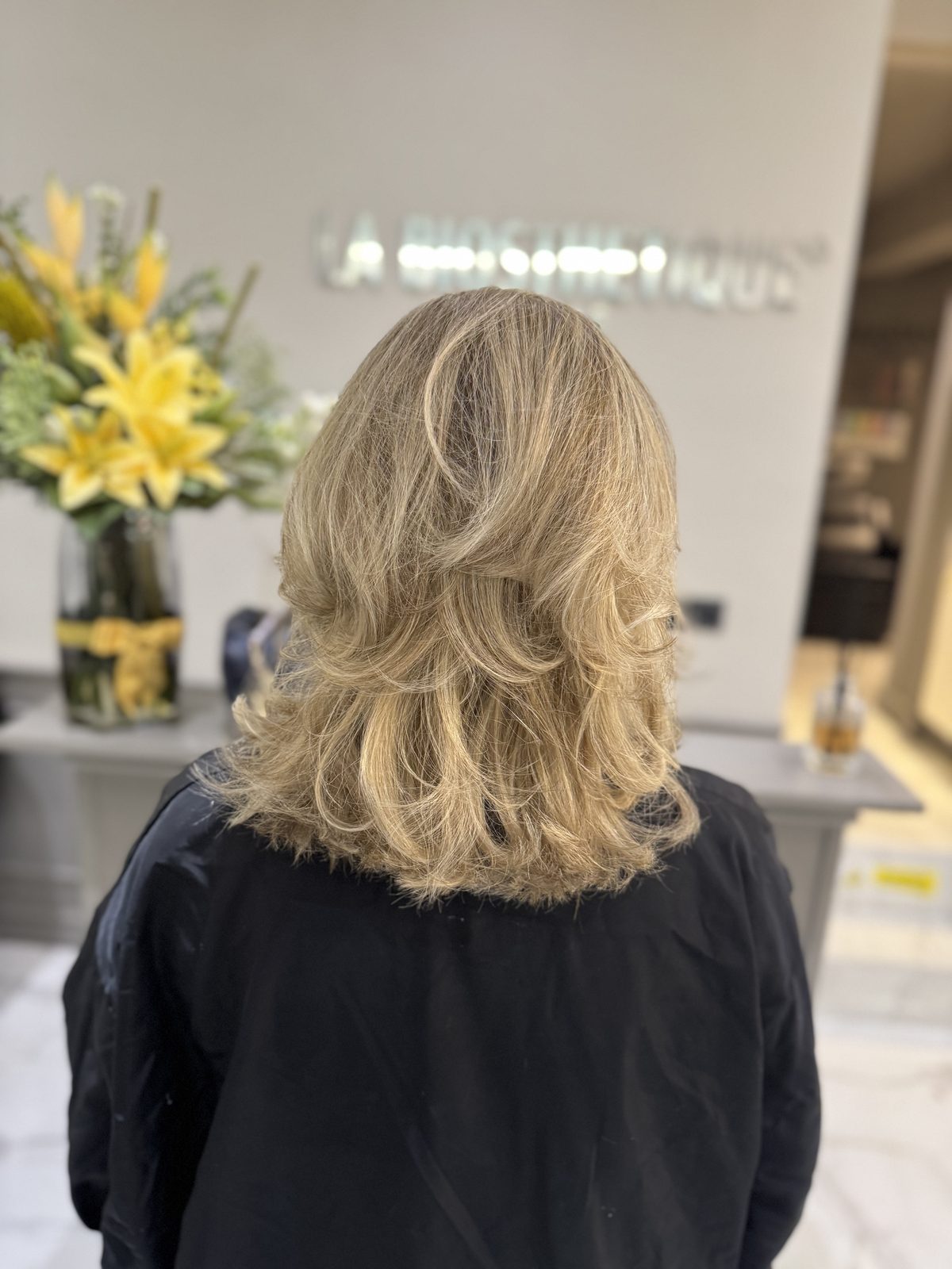 Butterfly layers with flicked ends