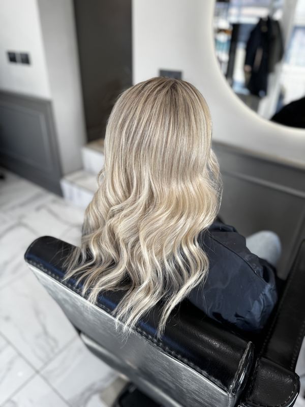 Ice blonde glass waves