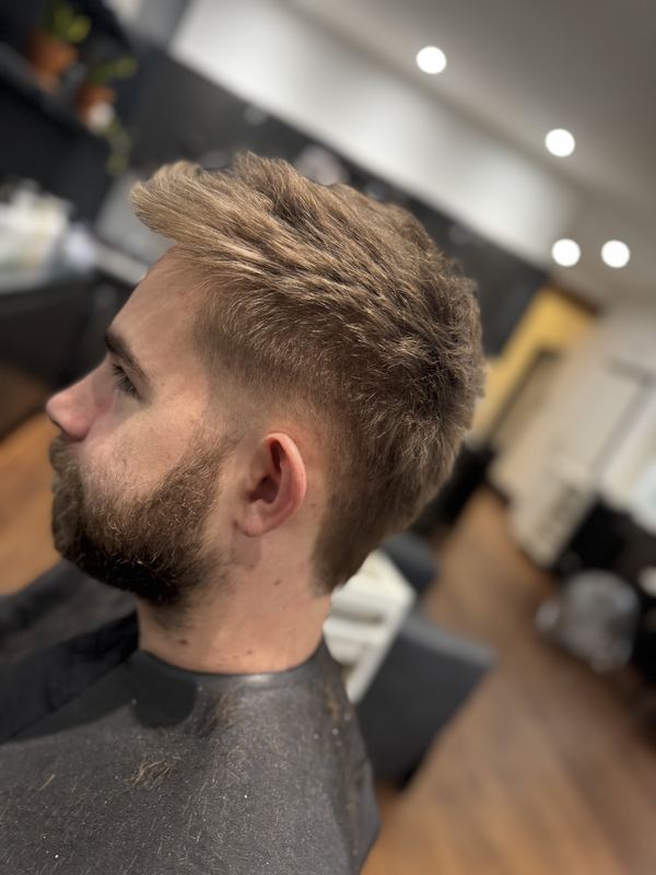 Gents' textured crop with a skin fade